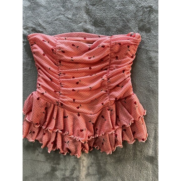 Urban Outfitters Tops - Kimchi Blue Urban Outfitters Pink Floral Mesh Ruched Strapless Peplum Tube Top M